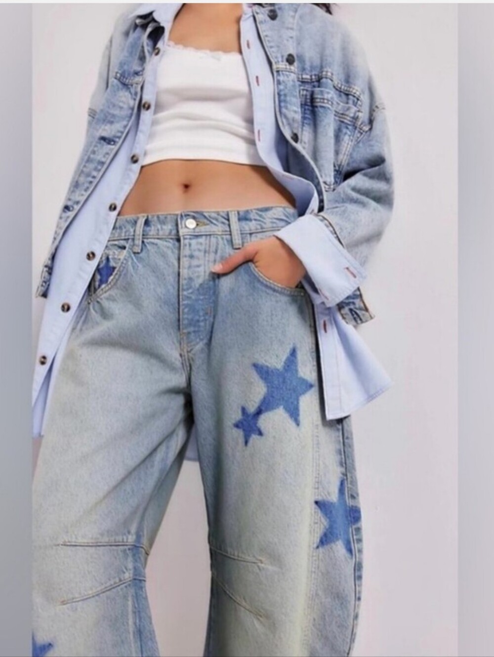 We The Free RARE Shadow Star Good Luck Barrel Jeans 28 - Picture 2 of 16